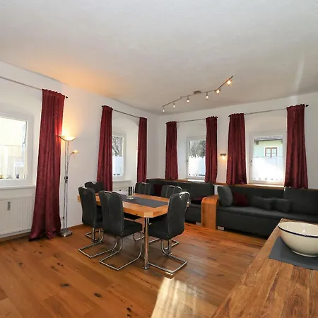 Apartment In Fuegen Near Spieljochbahn, Cleaning Included