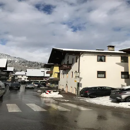 Apartment In Fuegen Near Spieljochbahn, Cleaning Included *