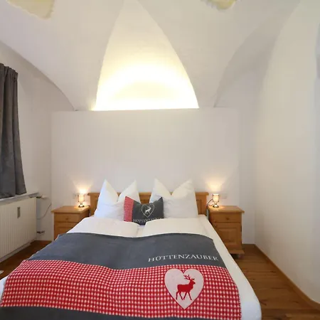Apartment In Fuegen Near Spieljochbahn, Cleaning Included Appartement Fügen